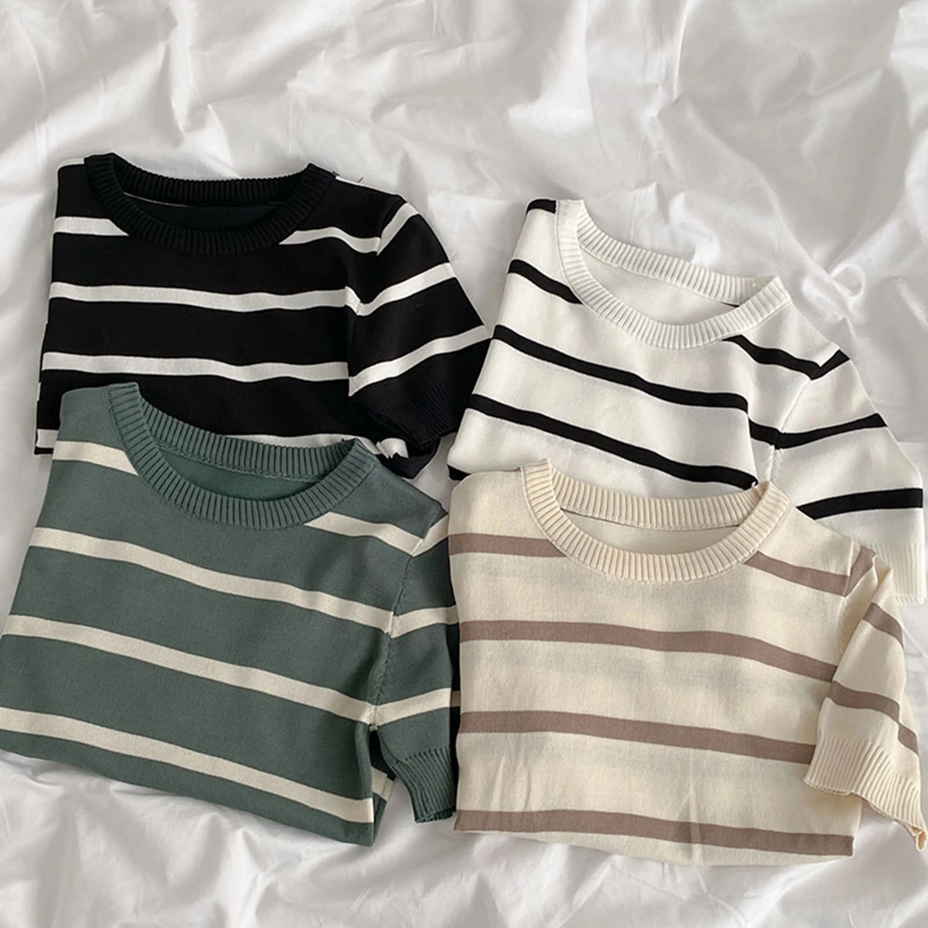 Vintage Stripe Knitted T-Shirt Women\'s 2023 Spring Summer New Fashion All-matched O- Neck Short Sleeve Slim Short Shirt Tops