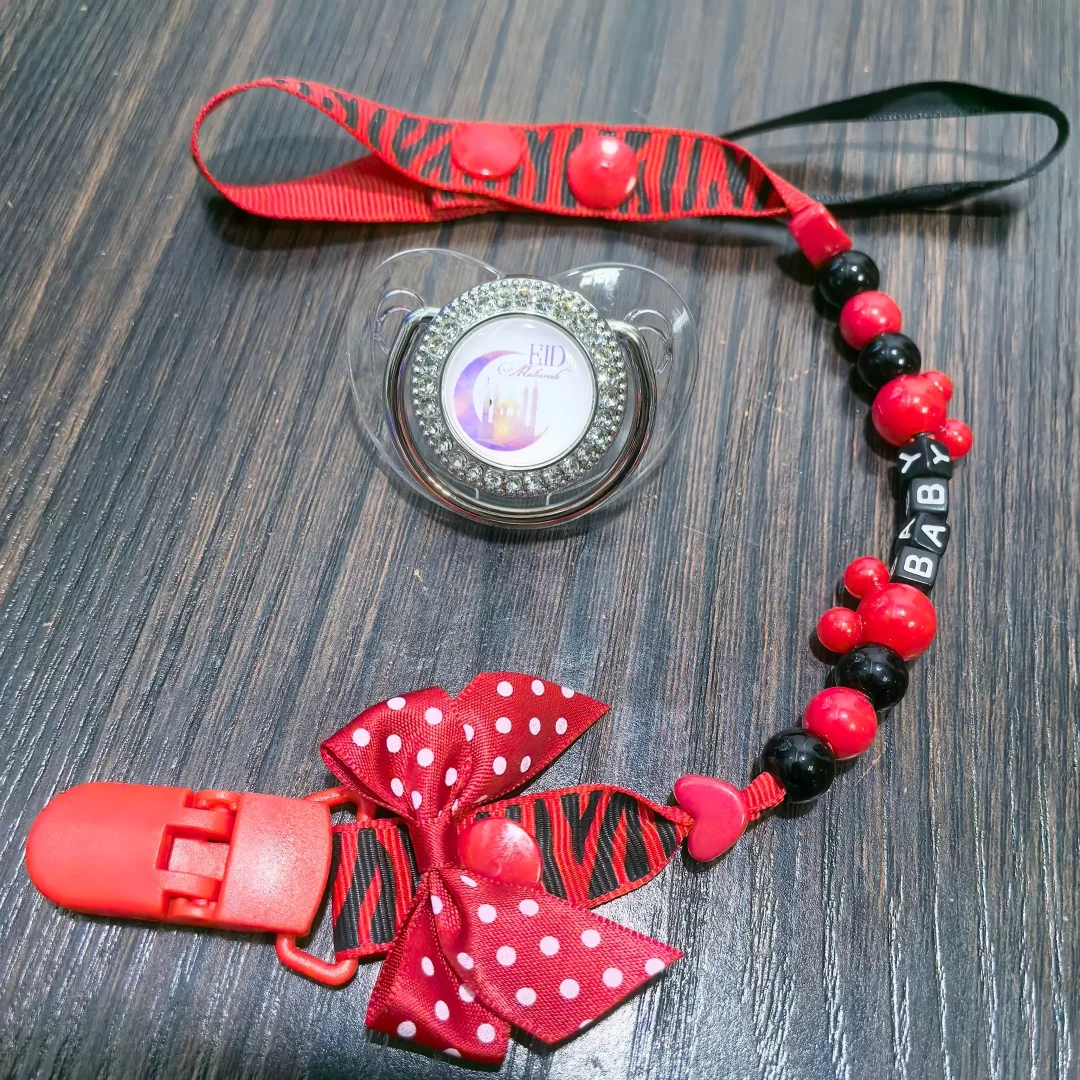 Baby Dummy Clip with Engraved Name Silicone Soother Holder Chain Anti-Drop for Newborn Infant Feeding Keepsake Gift chupeter