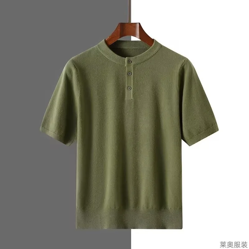 

Summer new solid color male O-neck button knitted short sleeve breathable cool slim Korean T-shirt.