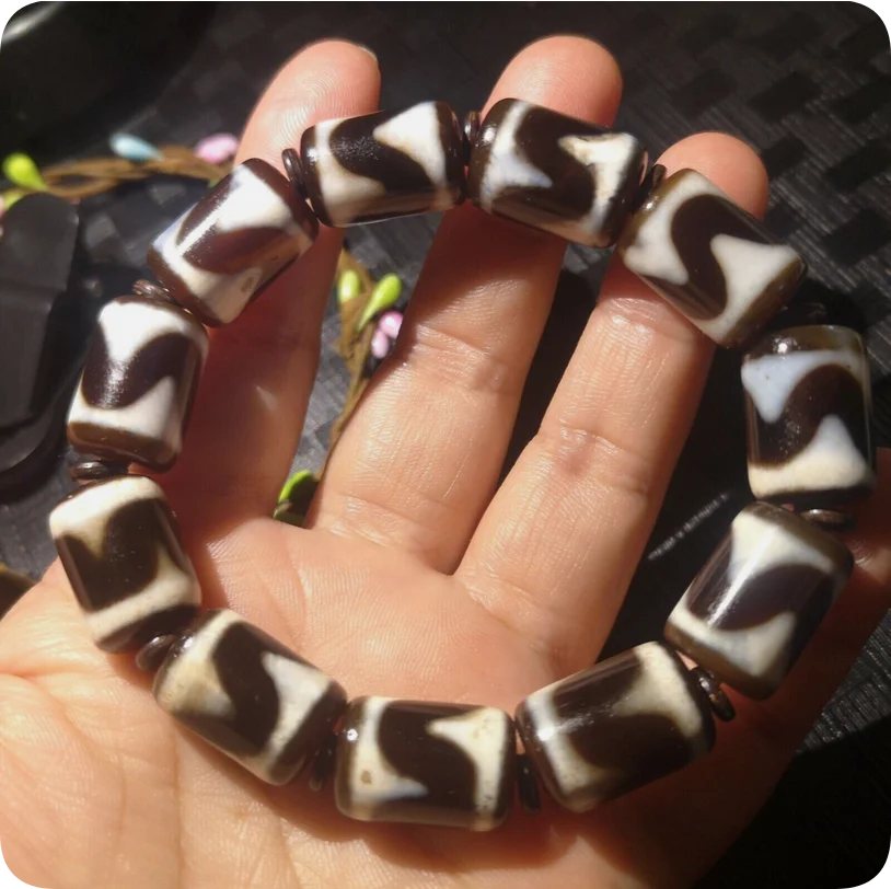 Power Tibetan Old Agate Tiger teeth Totem dZi Bead bracelet 12*18mm C695