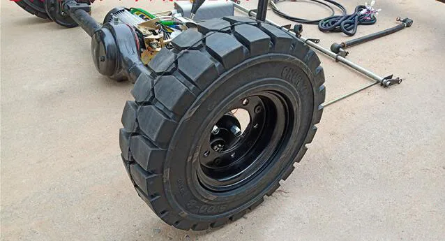 Transaxle Trike Conjunto de eixo traseiro Empilhadeira diferencial de duas velocidades Eixo elétrico Eixo dianteiro para trator