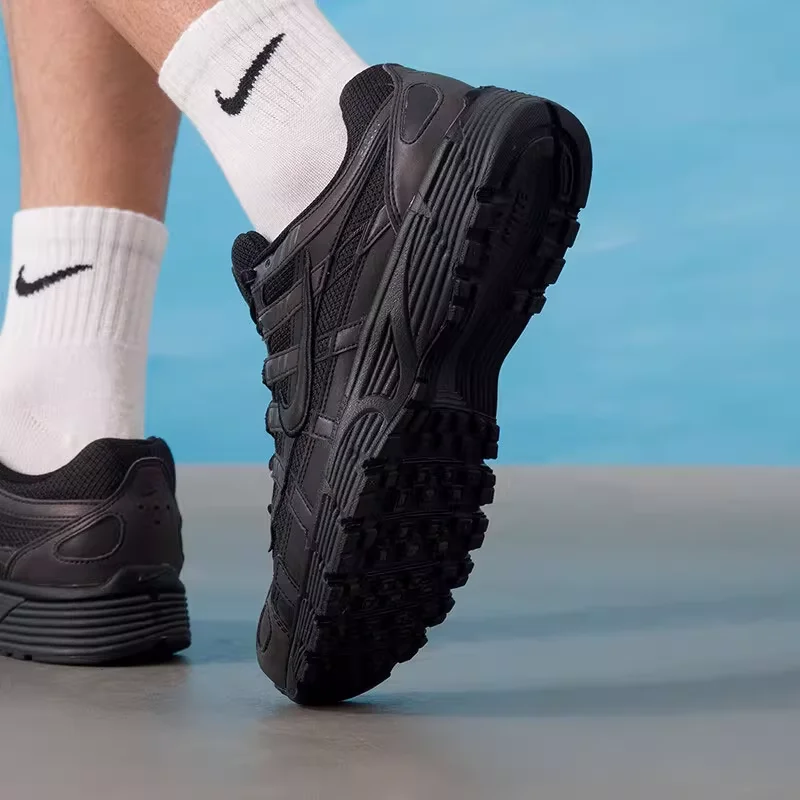 

Nike Men's Durable Cushioning Anti-Slip Athletic Casual Running Shoes Outdoor Training Shoes Unisex StyleIM6332001