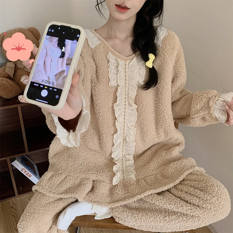 

autumn winter Women's pajamas new model half-pile Sleepwear pajama girl Korean version sweet fleece-lined thicken homewear suit