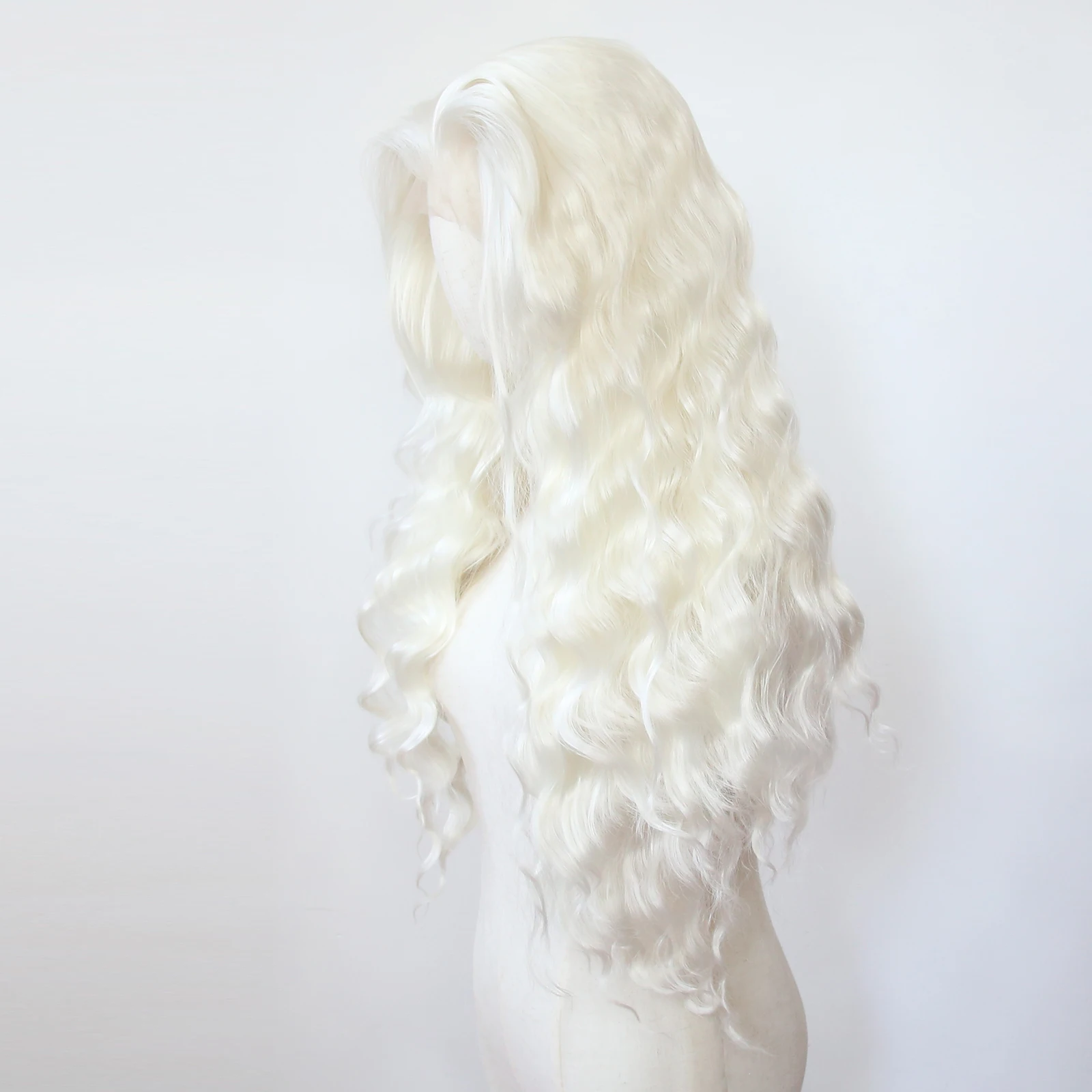 Loose Wave Platinum Light Blonde Synthetic Lace Front Wig Long Wave Synthetic Wig Pre Plucked Heat Resistant Hair Wig