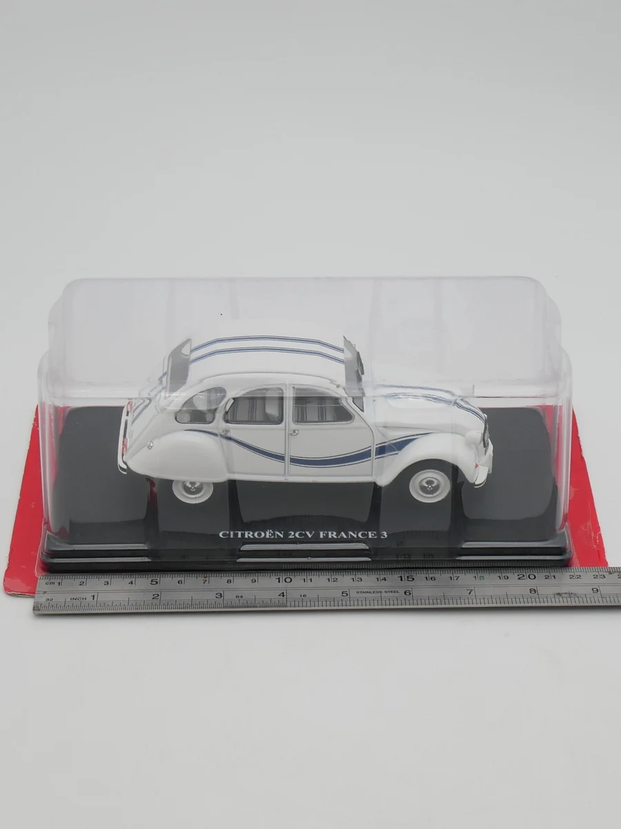 

Diecast Ixo 1:24 Scale Citroen 2CV France Alloy Car Model Collectible Toy Gift Souvenir Display Ornament