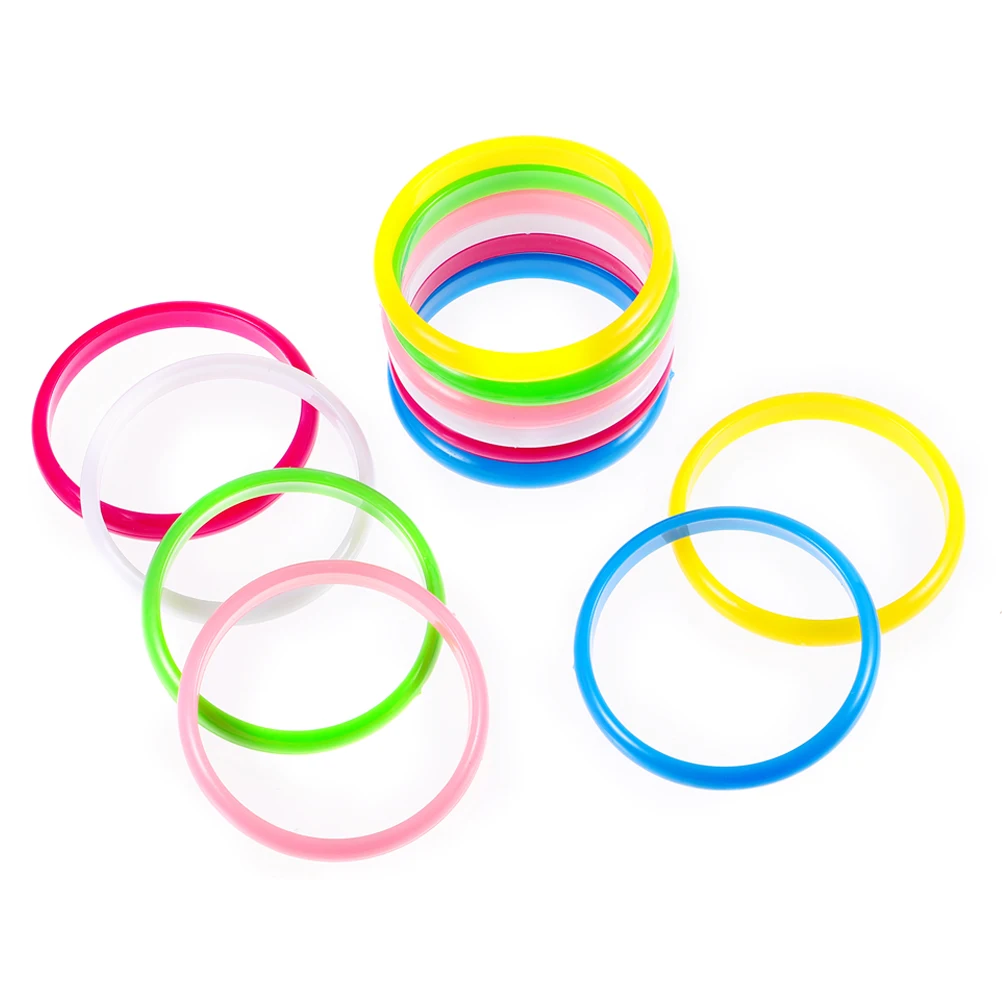 36 قطعة من أساور الإسورة البلاستيكية بلون الحلوى، أساور معصم كلاسيكية للأطفال، هدايا للحفلات، خفيفة الوزن ومريحة، تذكارية ملونة