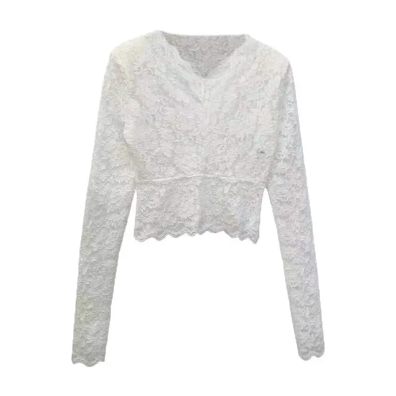 تي شيرت نسائي طويل الأكمام أنيق مزين بالدانتيل من القطن على الطراز الفرنسي بياقة مربعة مكشكشة بقصة ضيقة ومريحة ومرقعة غير منتظمة