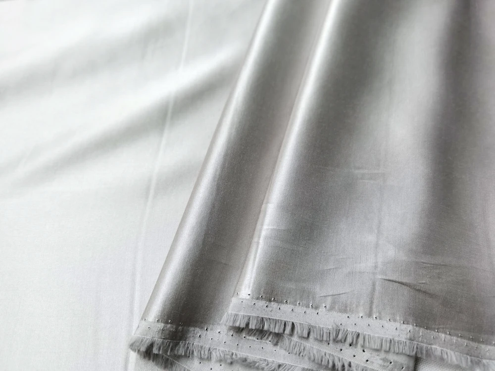 Silvery Grey Quality 15 momme 55'' Wide By Meters Natural Silk Satin Material Silk Cotton Charmeuse Fabric Wedding