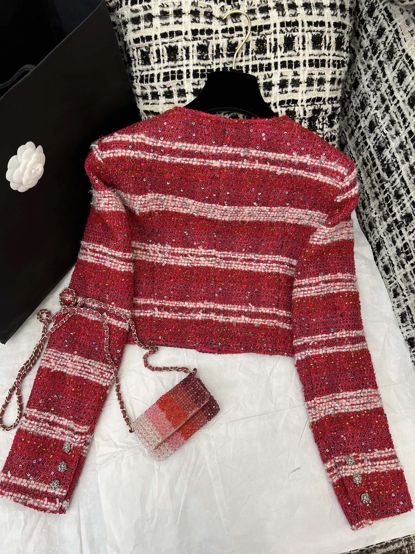 EVACANDIS Women Luxury Red New High Quality Diamonds Sequins Wool Blended Coat Elegant Striped O-Neck Single Breasted Jacket