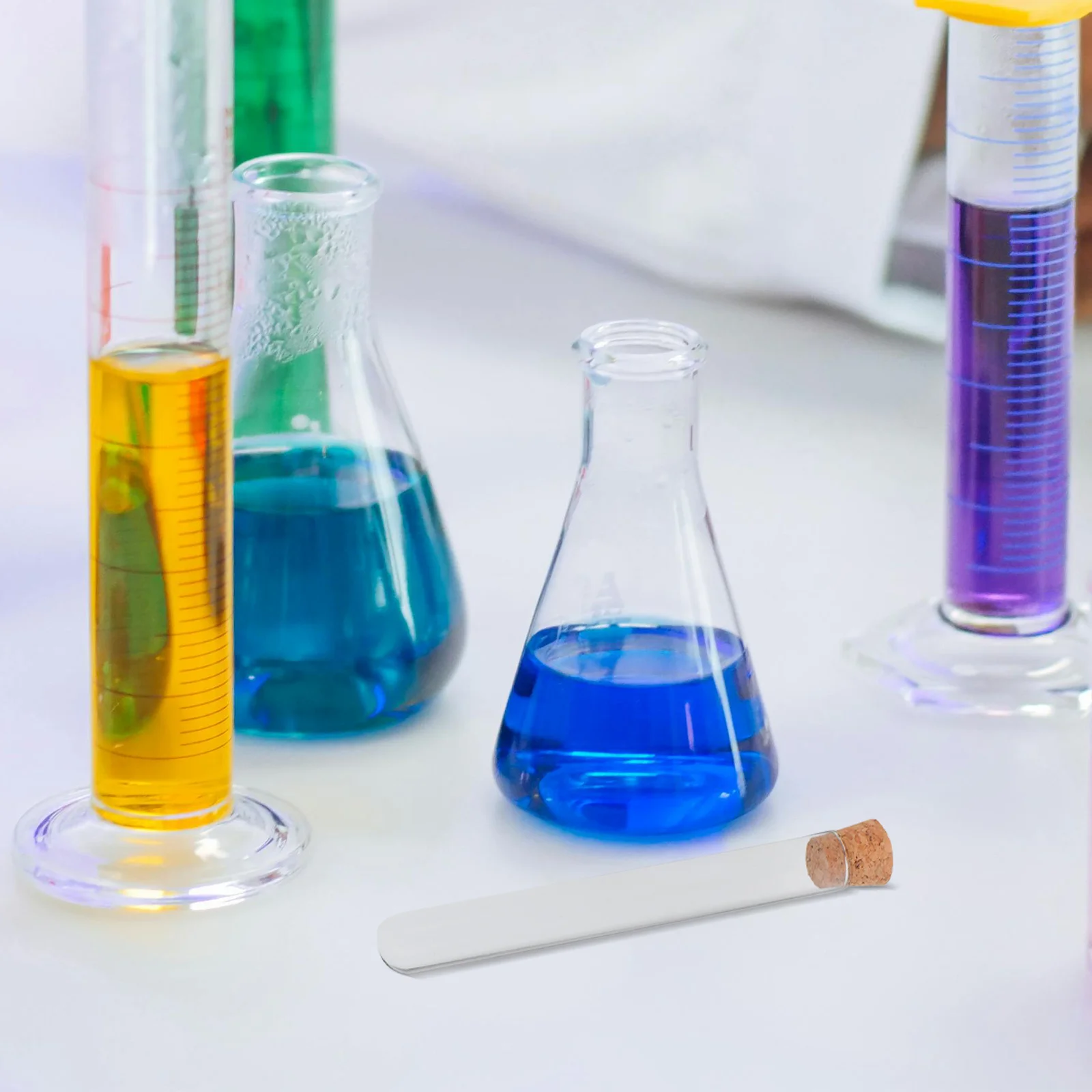 

20Pcs Glass Test Tubes 20x150mm Clear Premium Material with Cork Stoppers Leak Proof for Samples Travel Portable Liquid