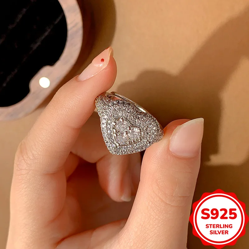 

Luxurious and Versatile Authentic S925 Silver Heart-shaped Full Diamond Ladies Engagement and Proposal Ring French Style
