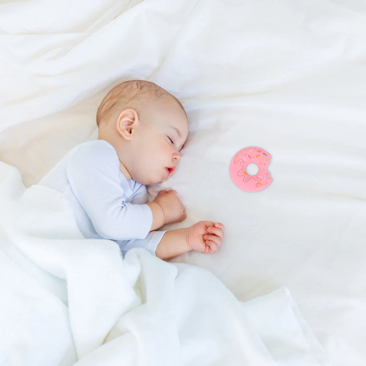 1Pcs 3D Donut Teether Pink Baby Teether Fine Workmanship Attractive Appearance Soft Textured Surfaces Bright Colors