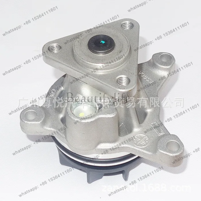 For Auto Parts' 05-14 Auto Water Pump AW4126
