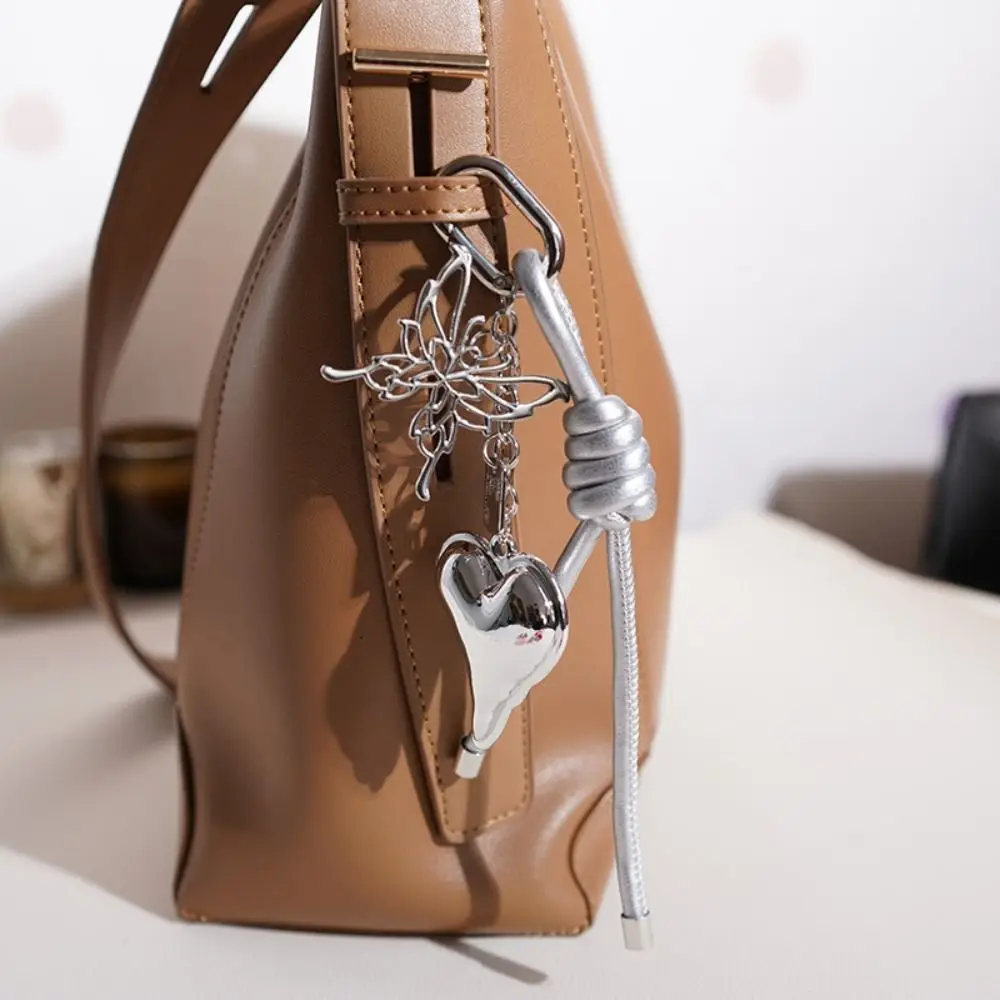 

Butterfly Cartoon Girl Heart Keychain Hand-Woven Bag Decoration Heart Shaped Bag Pendant Anti-Lost Trinket