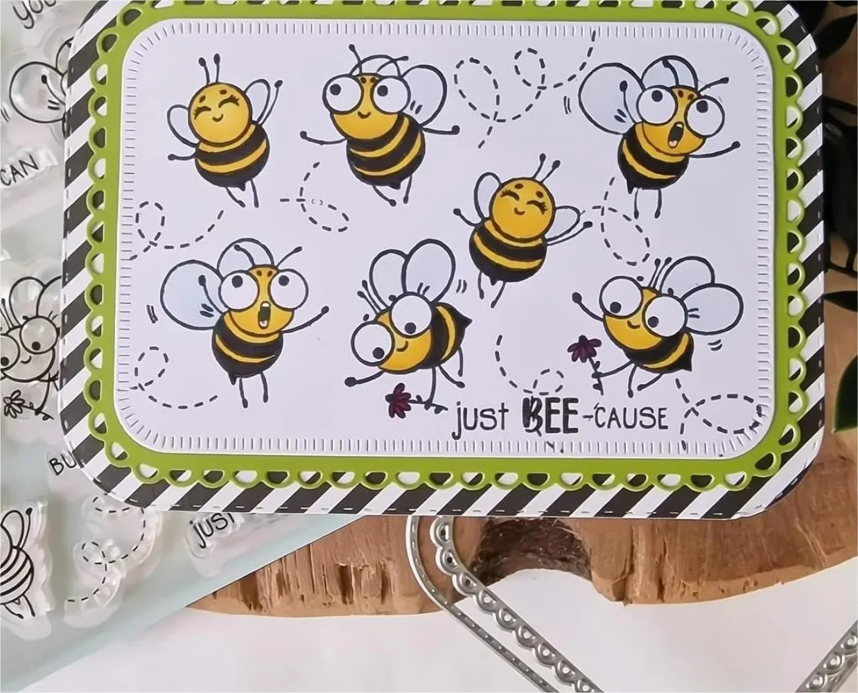 Happy Bee Day Postzegels En Dies Ingesteld Voor Het Maken Van Scrapbooking-Diy-Albumbenodigdheden