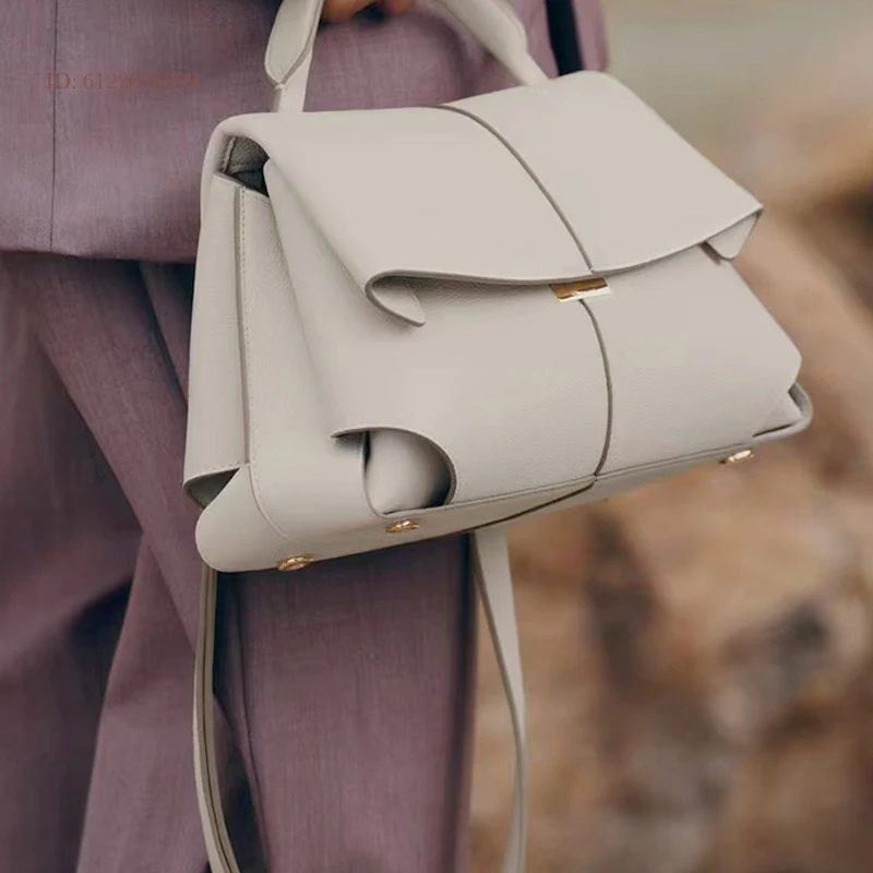 Sacs à bandoulière carrés de luxe pour femmes, sacs à main et sacs à main de créateurs, sangles larges initiées, nouvelle mode, 2025