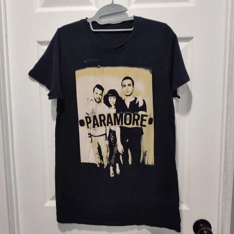 VTG Paramore American Rock Band Monumentour 콘서트 투어 반소매 코튼 티셔츠 여름 남성 여성 Retro Y2K streetwear