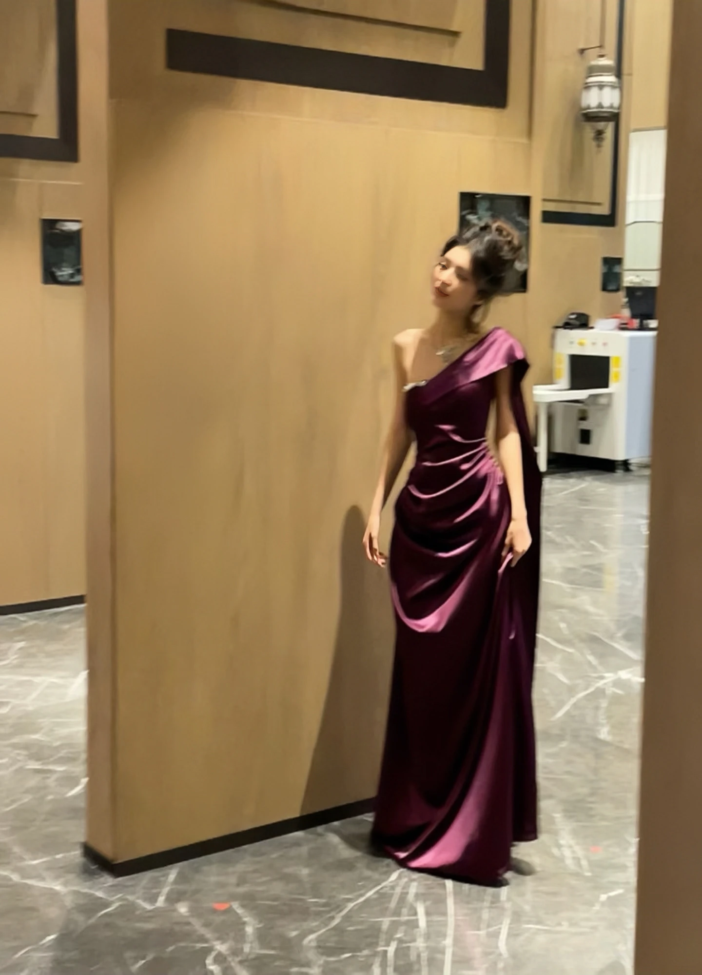 

​​Elegant Violet Evening Gown One Shoulder Long Ribbons Sleeveless Backless Long Maxi Dress For Lady Banquet Cocktail Gowns