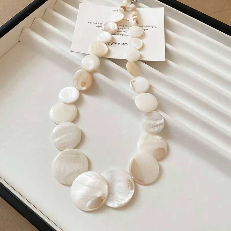 Natural White Shell Disc Beaded Necklace Flat Round Mother Of Pearl Choker Boho Beach Vacation Women Statement Jewelry