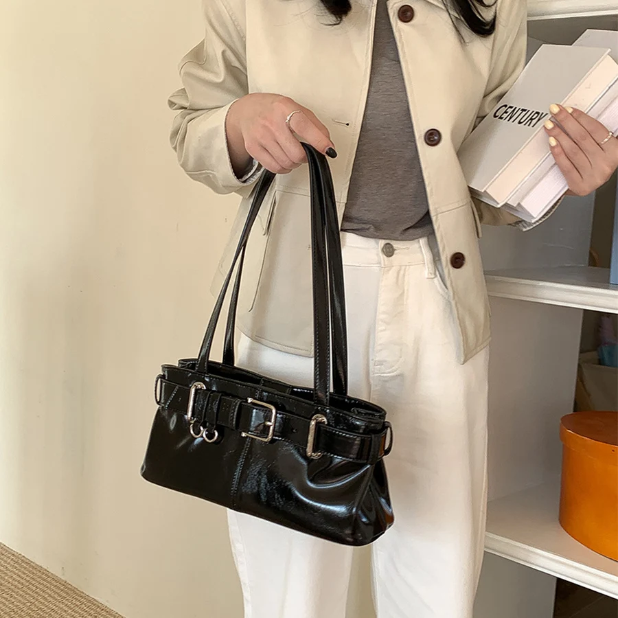 

Korean women's single-shoulder bag design underarm bag PU leather fashion small square bag for women daily commuting handbags