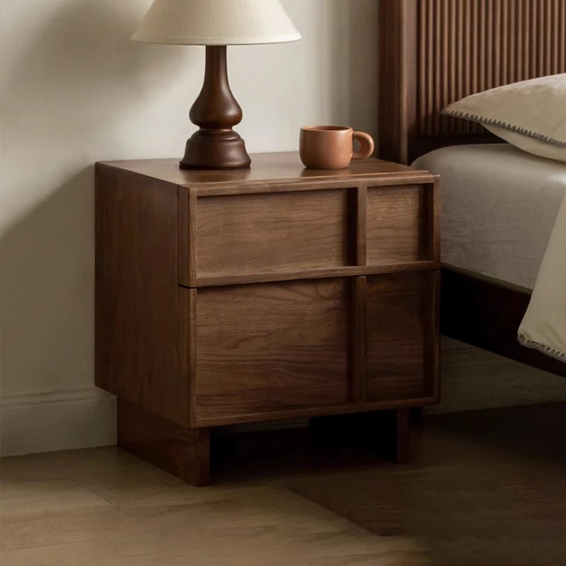 

Vintage European Bedside Cabinet Modern Comfortable Storage Aesthetic Night Tables Dressers Elegant Cajonera Bedroom Furniture
