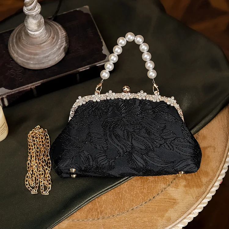 Handmade Embroider Flower Black Evening Bag For Women Fashion Elegant Pearl Chain Handbags Small Clutches Prom Party Purses 2024