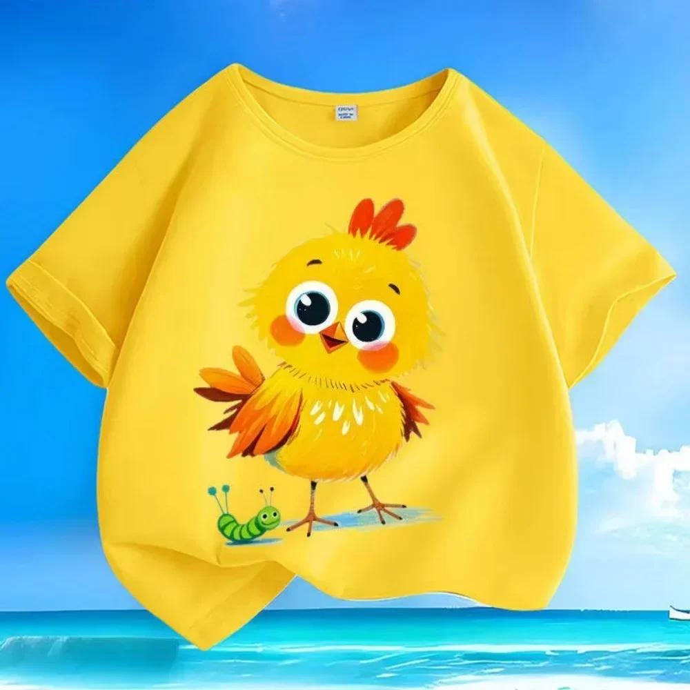 Sweet Cartoon Baby Chick Standing Beside Green Caterpillar Pattern Kids Short Sleeve Top White Summer Casual Outfit