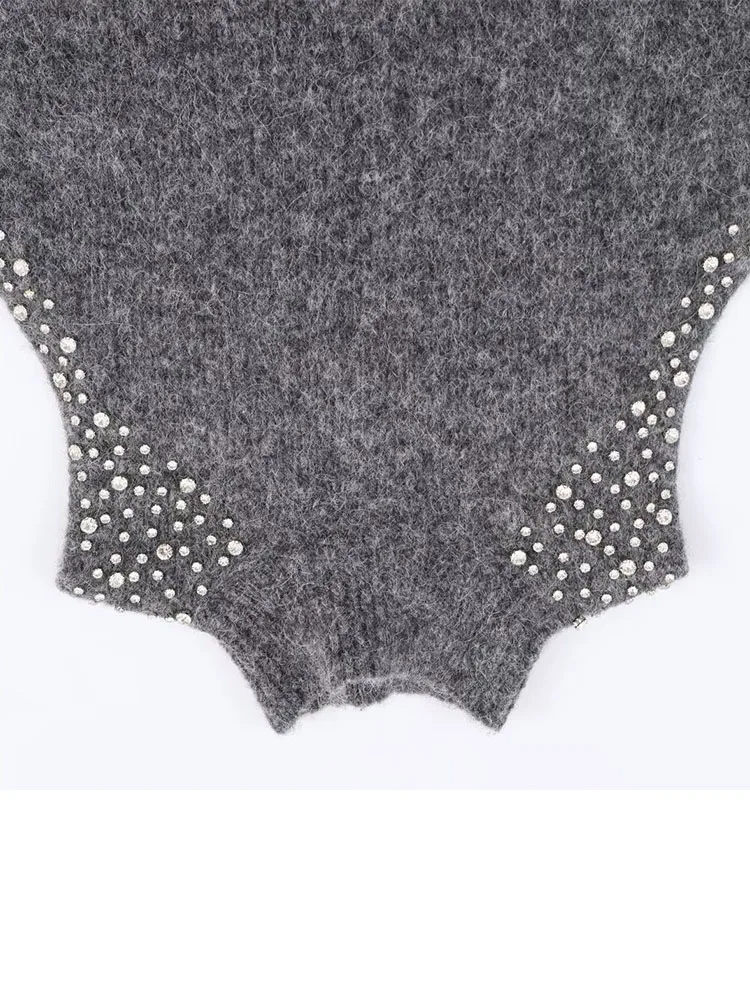 

HH Women Fashion High Neck Sleeveless Knitted Vest Top Female Leisure Wool Blended Vest Artificial Diamond Decoration Casual Top