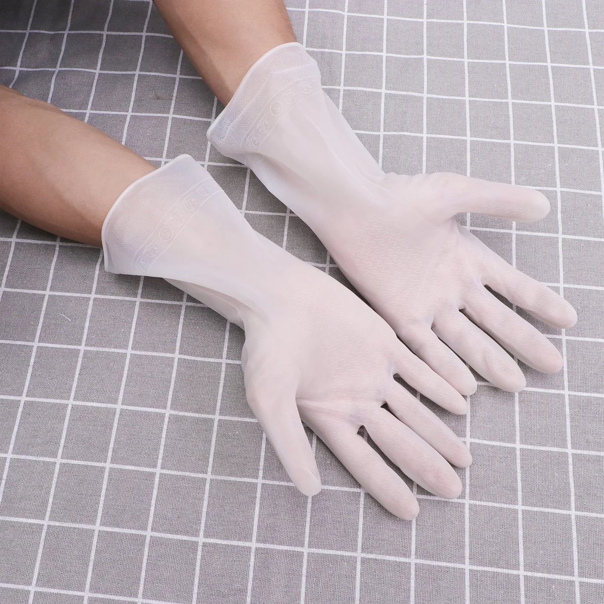 

3Pair PVC Gloves Waterproof Kitchen Gloves Comfortable Lightweight Easy to Wear for Dishwashing Car Washing Cleaning Windows