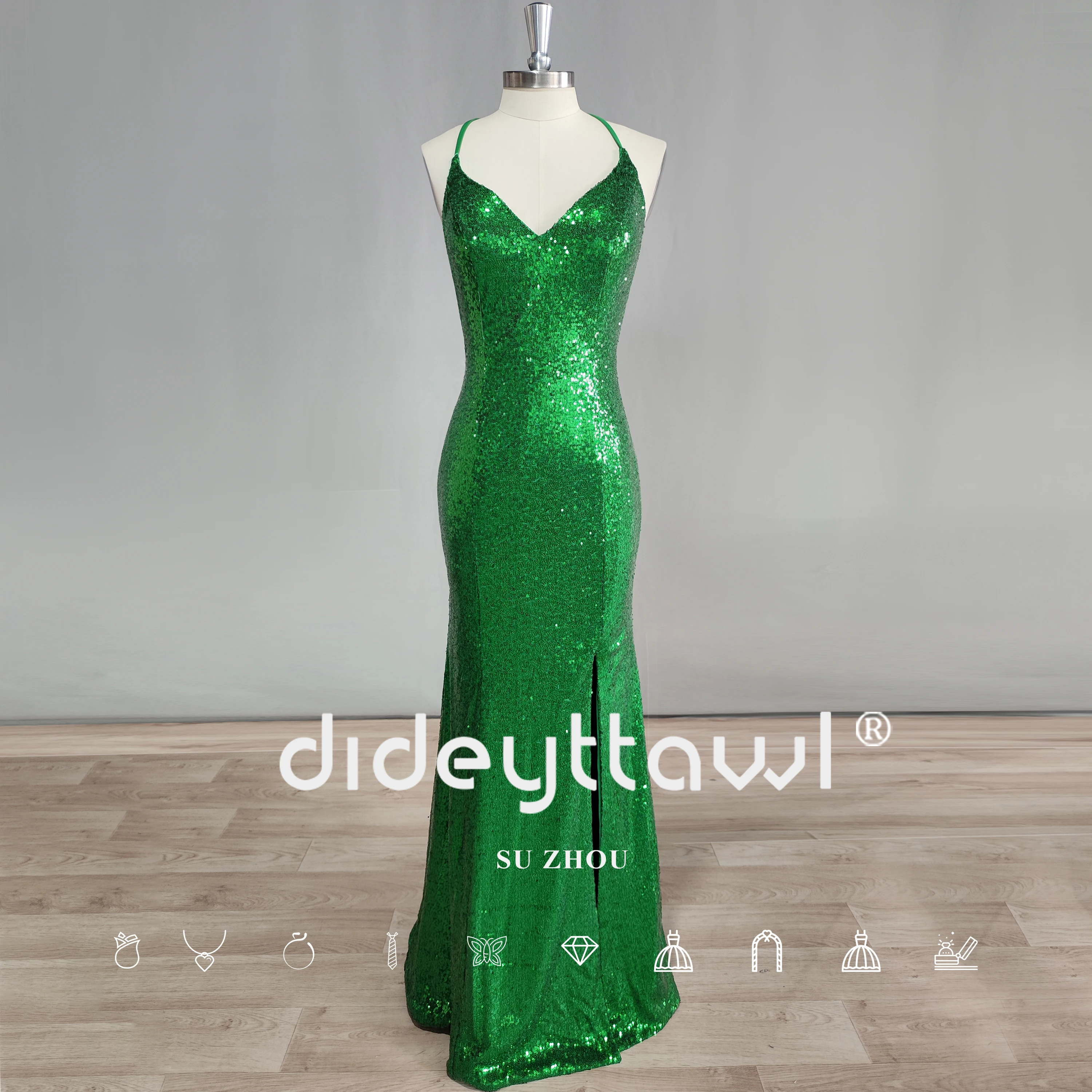 Muslimfoto reali verde Sexy senza spalline abito da ballo con paillettes scollo A V senza maniche una linea abito da sera senza schienale