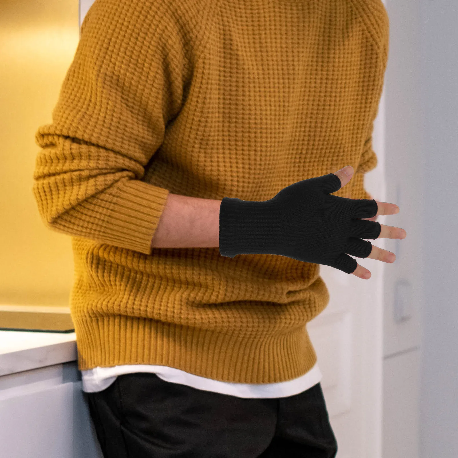 

Non-Slip Black Yoga Gloves Half Finger Cotton Knitted Comfortable Breathable Fingerless Fitness Workout Gloves