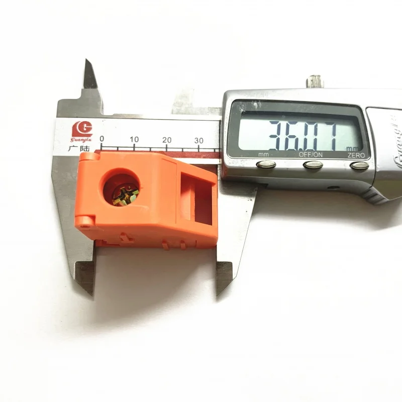 

High current transformer terminal 60A can be spliced with orange copper piece 1P/2P combination terminal for upper and lower wir