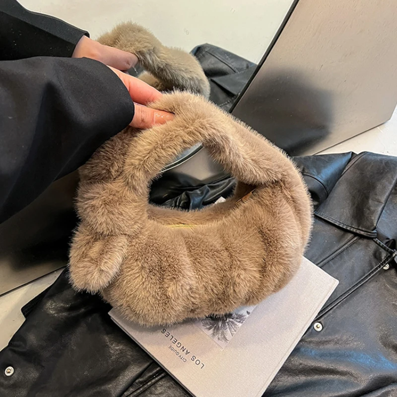 

Women's Luxury Plush Clutch Cute Bow-shaped Handbag Headphone Coin Purse Fashion Faux Fur Solid Color Soft Pleated Cloud Bag