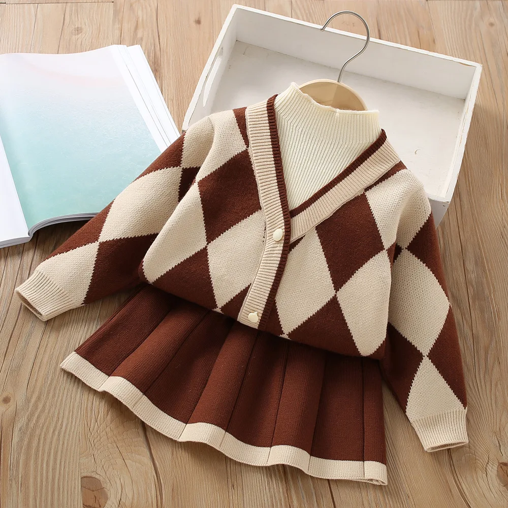 Mädchen Baby Langarm Strick Set Weihnachten Herbst Strick koreanische Ausgabe einfarbige Cartoon Kinder Strick pullover Top halben Rock