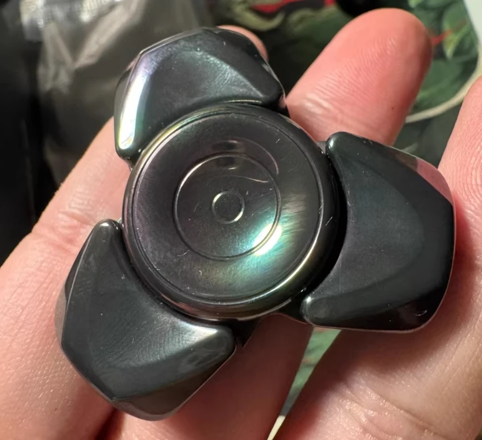 

Б/У EDC spinmoon zirc rain spinner гироскоп на кончике пальца Декомпрессионные игрушки