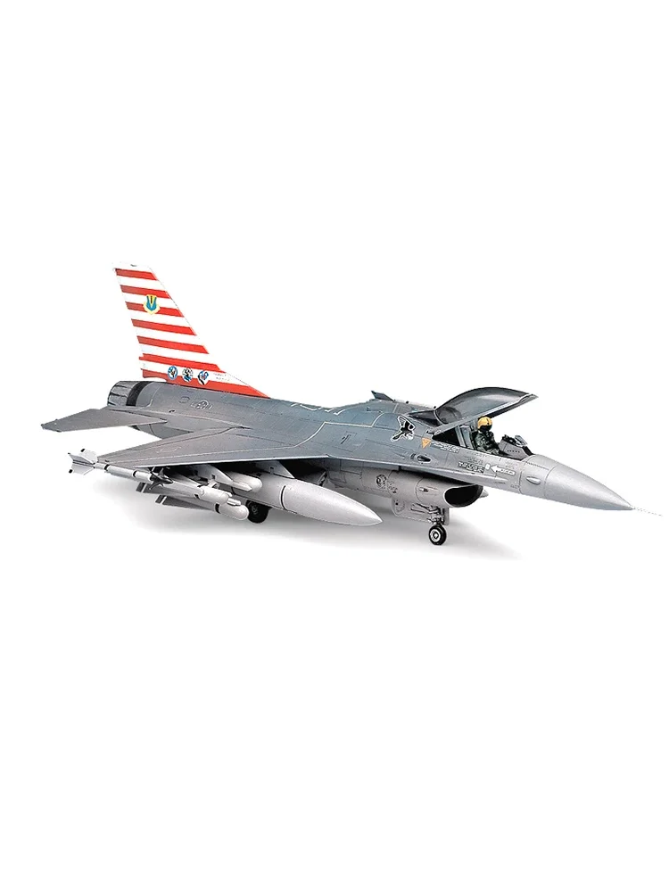 Academy Assembled Aircraft Model Kit 12259 American F-16A/C Modern Fighter 1/48