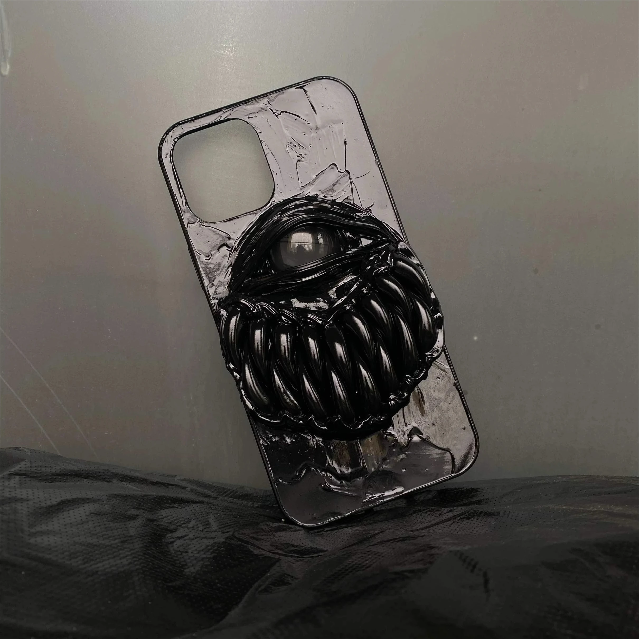 4063 Чехол для телефона ручной работы Evil Eye Devil Teeth 3D в темном готическом стиле со светящимся настраиваемым устройством для всех смартфонов подходит для любых мобильных устройств