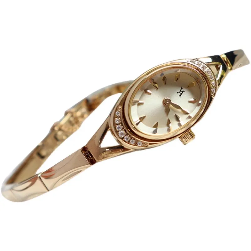 

Luxury and fashionable diamond inlaid oval bracelet women's quartz watch