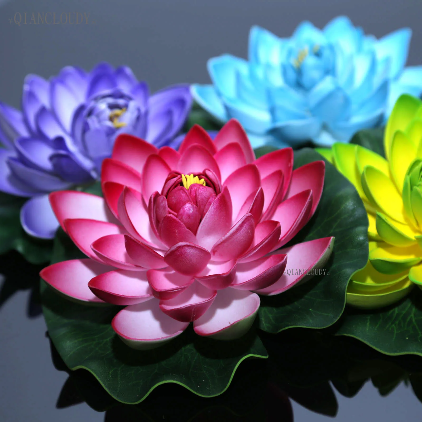 QIANCLOUDY 17cm Wedding Christmas Party Birthday Artificial Flowers Lotus Lily Leaf Pond Plants Floral New Year\'s Decor B12 Real