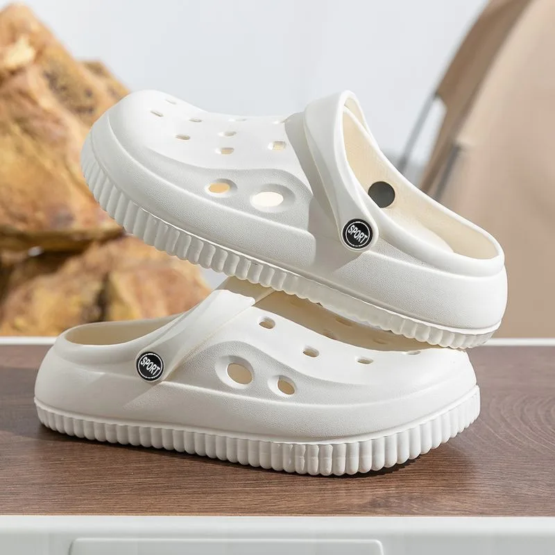 

Summer Casual Hole Shoes, Male and Female Couples with The Same Soft-soled Slippers EVA Light Beach Wear Simple Sandals