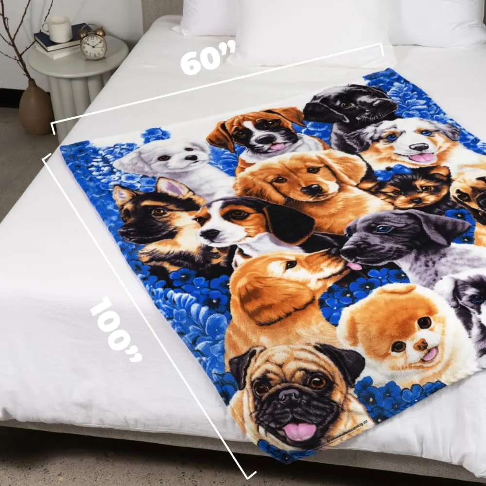 Puppy Fleece Blanket for Bed Cute for Girls Women Men and Kids Super Soft Plush Dogs Lovers Design Picnic Blanket