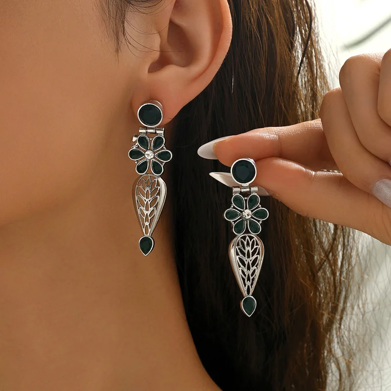 New Retro Bohemian Style Hollow Carved Flower Inlaid Green Stone Earrings With Geometric Creativity Silver women's Jewelry Gifts