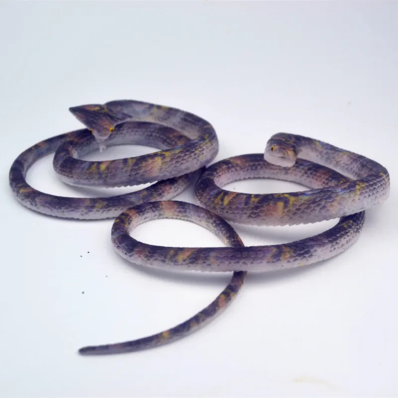 نماذج جديدة عالية واقعية الثعابين المطاطية الناعمة بيثون كينغ كوبرا المنتقم الأفعى أنماط مختلفة ألعاب ثعبان وهمية من الذقن البر الرئيسى للذقن #3