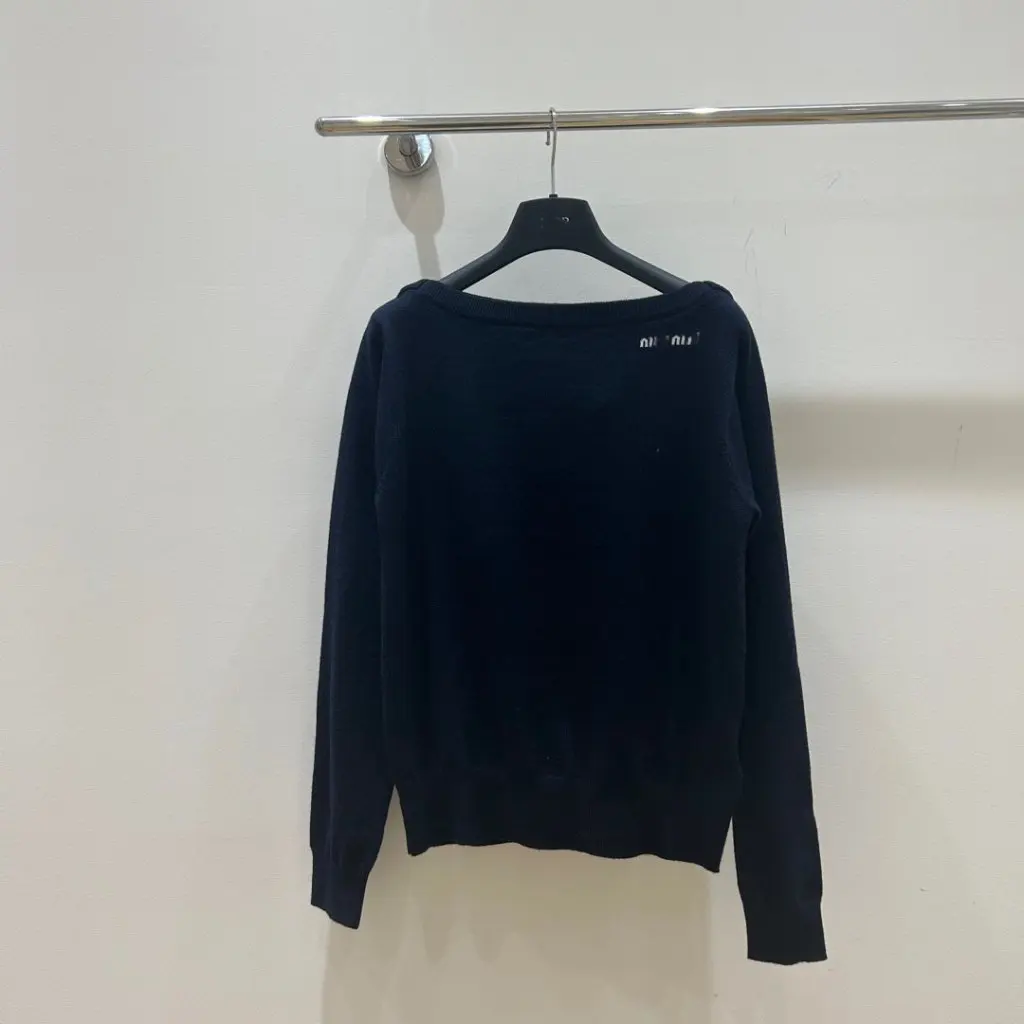 

Shenzhen Nanyou High Quality MM Shoulder Collar Long Sleeve Knitted Wool Sweater for Early Spring Leisure Fashion Women's Top