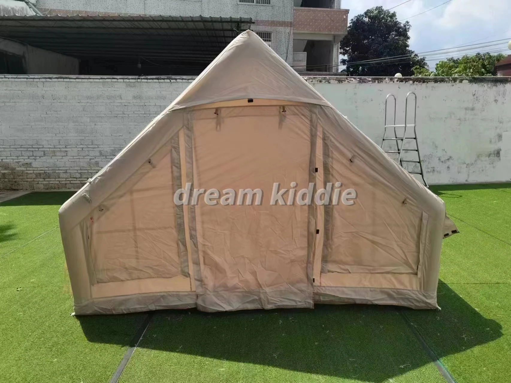 

Hot Selling Travel Inflatable Camping Tent For Sale Fast install Glamping Tent Luxury