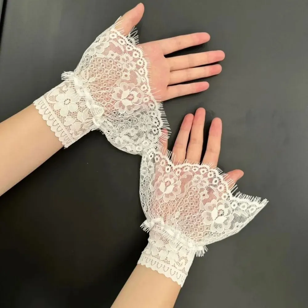 

1 Pair Lace Ruffles Fake Cuffs Floral Pattern Multi Layer False Gloves White Black Pleated Flare Elbow Sleeve Cuff