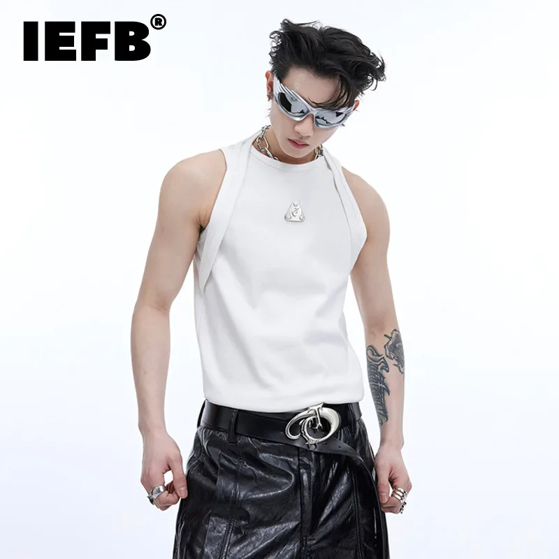 IEFB New Summer Male Tank Tops Metal Design Double Straps Tops Sleeveless O-neck Solid Color Men\'s Vest Niche Style 2024 9C6749