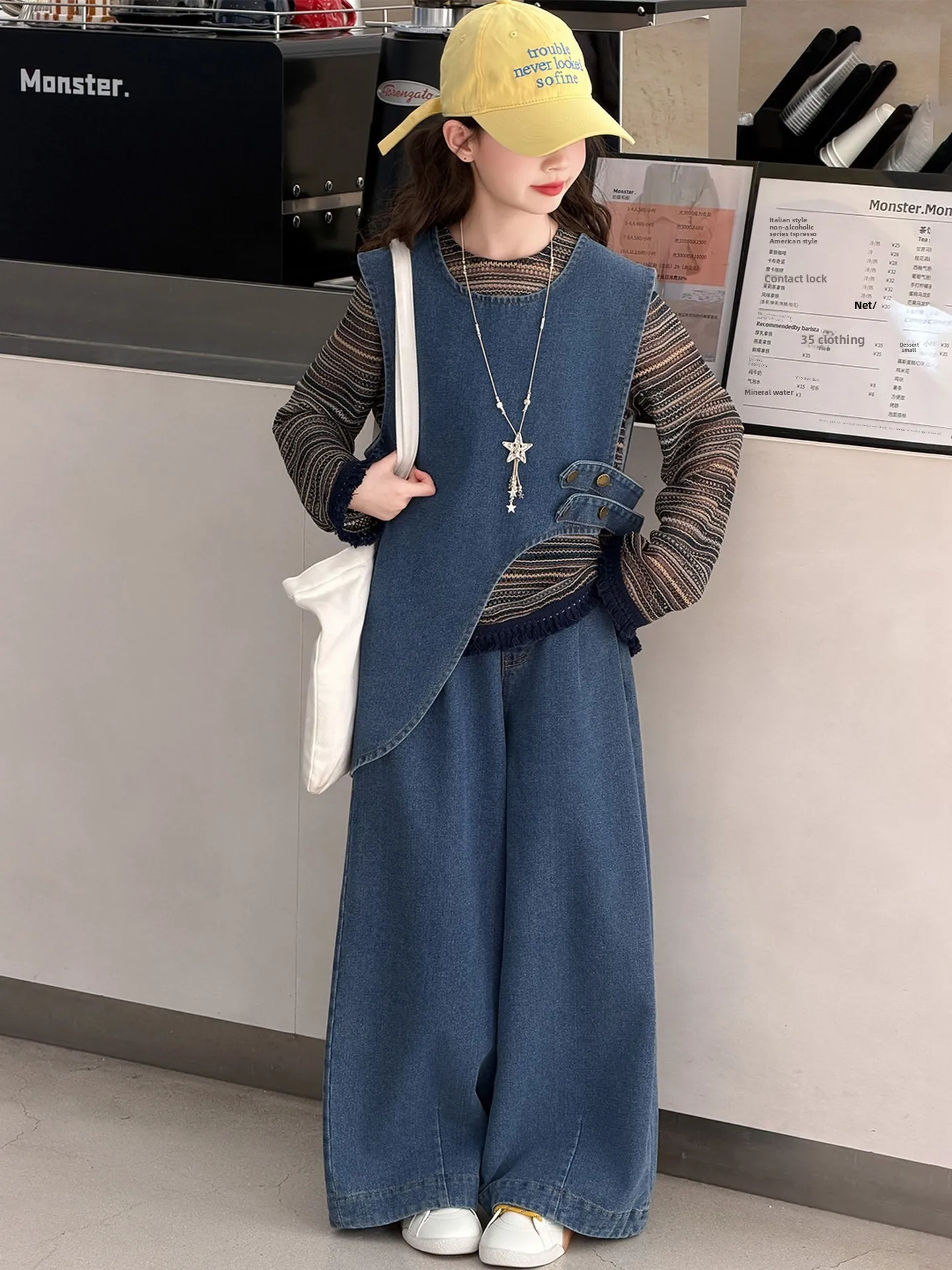 

Girls Spring Faionable Denim Set High Waist Wide Leg Pants Vest Tee Pieces Ensemble Korean Sle Child Casual Wear