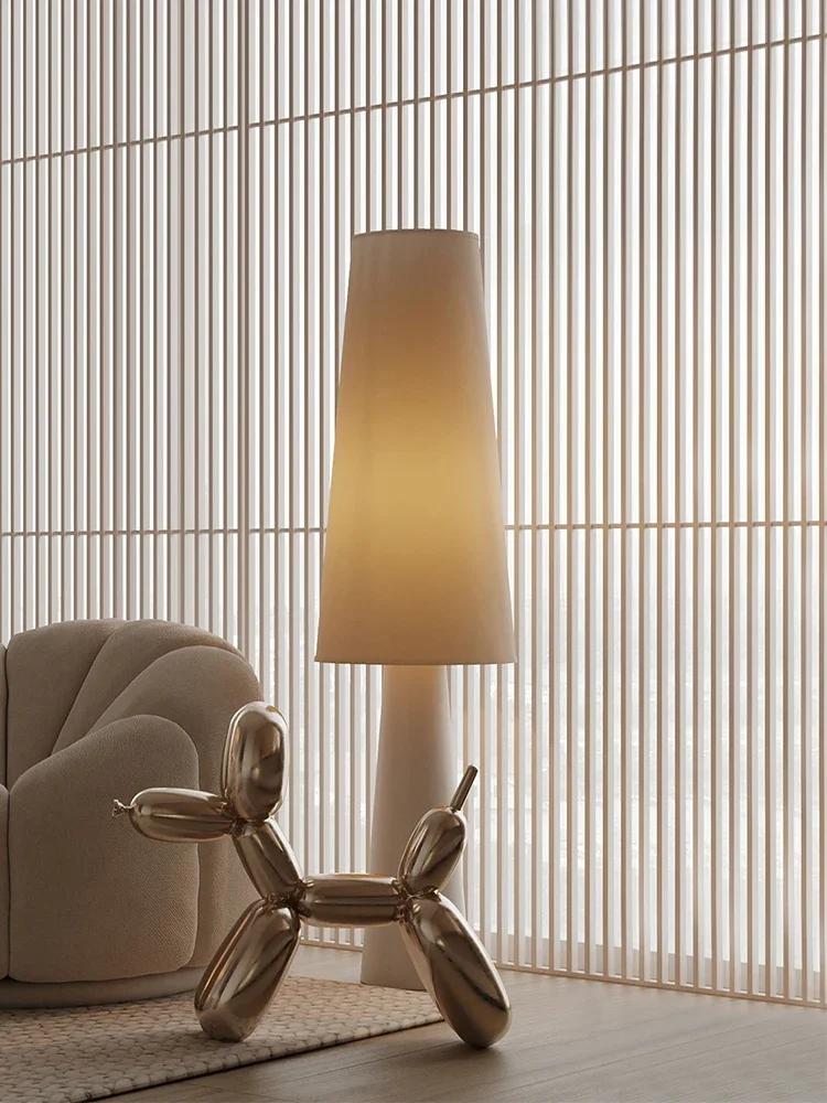 

Floor lamp, living room, bedroom, quiet French retro cream atmosphere, high-end feeling, light luxury, internet famous designer