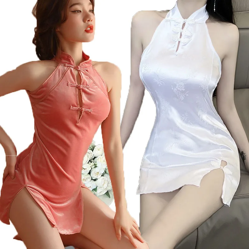 

Elegant White Backless Nightgown for Women – Sexy Lace Trimmed Satin Sleepwear with Front Slit & Bow Back Detail